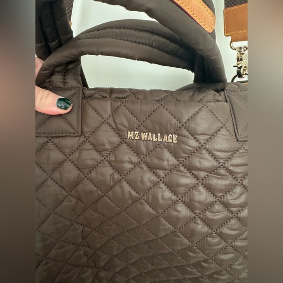 MZ Wallace medium metro tote deluxe - Picture 4 of 8